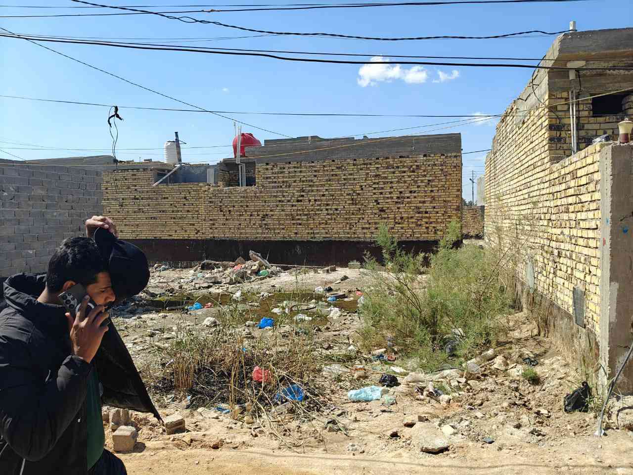 سلام عليكم قطعه ارض للبيع في بكركي شارع  الغسل مساحه 140متر ستفسار على ***********0 سعر 15مليون
