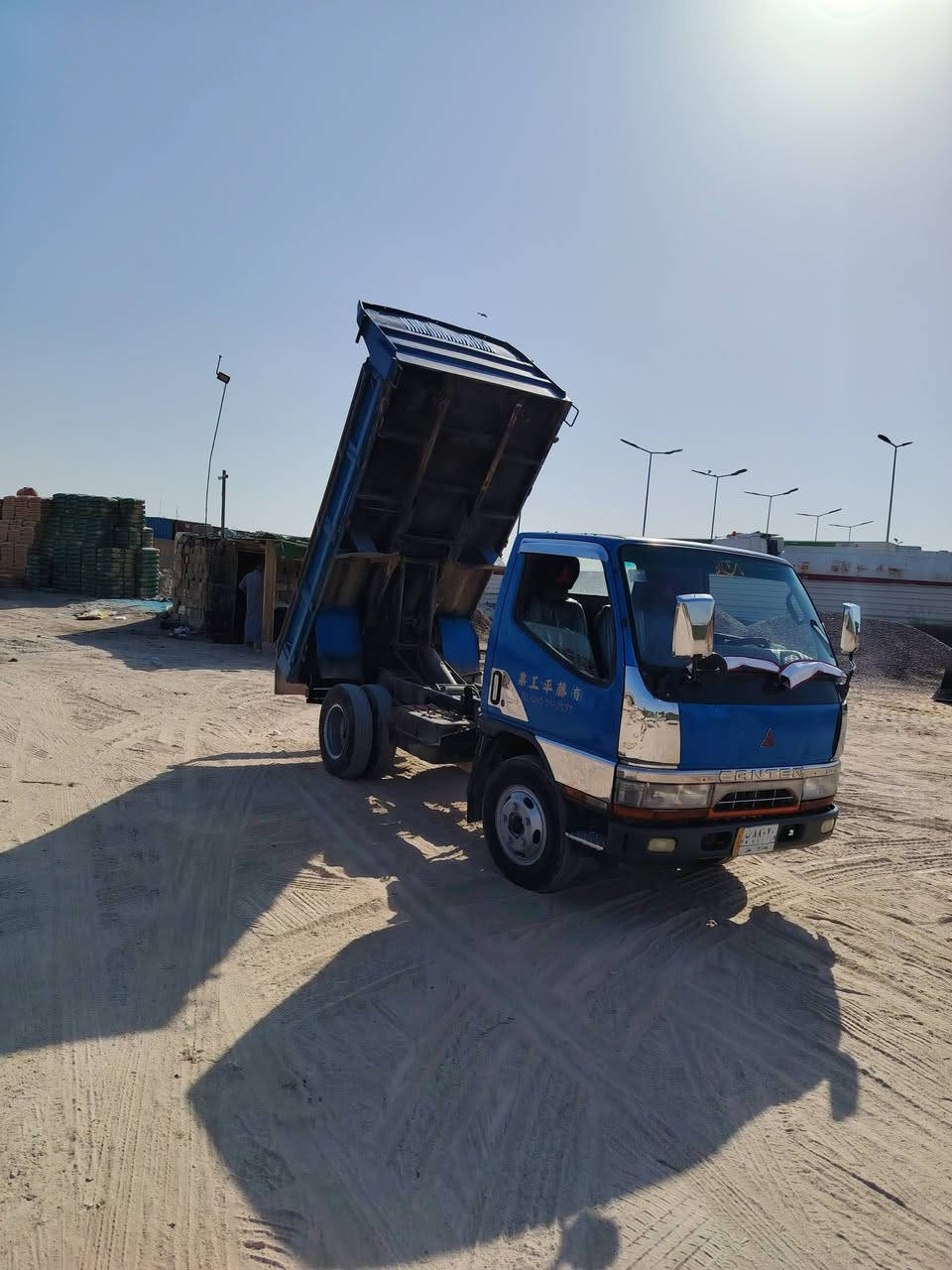 السلام عليكم كنتر بزون للبيع
سياره كفالة رقم بغداد
رقم الموبايل.   ***********         ***********
