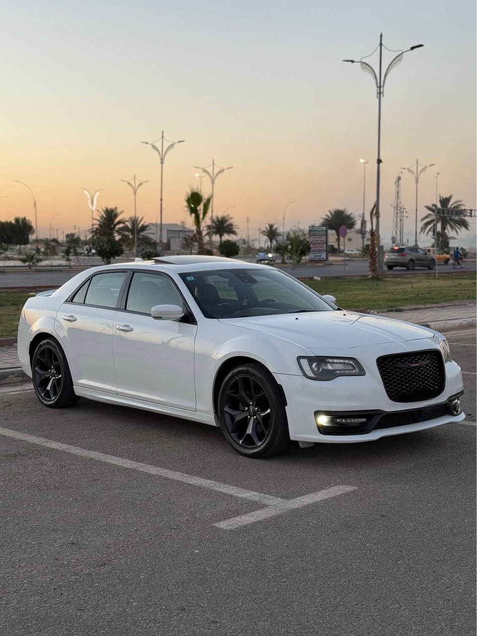 سلام عليكم 
#للبيع
اوباما 2021 S300 
فول مواصفات (3600)
رقم بغداد مشروع وطني بأسمي تحويل مباشر
السيارة وارد امريكي صور حادث موضحة بالمنشور بنيد مبدل نفس الون 
..<<المواصفات >>..
 بجم عريض بلادي 
1/ بنوراما
2/ بصمه تشغيل 
3/ شاشه جبيرة
4/ كامره خلفيه دوارة
5/ حساسات امامي خلفي 
6/ رادار امامي 
7/ رادار خلفي 
8/ نقطة عمياء
9/تحديد مسار
10/ قيادة اليه 
11/ اضائه ترحيب
12/ اشاير بالمري
13/ داخل جلد اسود S
14/ هيتر مري 
15/ كشنات كهرباء
16/ كشنات تدفئه 
17/ تشغيل عن بعد 
18/ شفتات ستيرن 
19/ نضام sport وضع الرياضي 
20/ ويل 20 بلاد
21/ منضومه زنون
22/ سبايدر 
 23/ كير 8 نمر 
 24/ تبريد قطعتين 
25/ مري تدفئه 
 26/ مرايا الداخلية عاكسة للضوء 
 27/ كروز سرعة 
 28/ مانع انزلاق
 29/ تحكم ستيرن جهتين أمامي خلفي 
 30/ شفتات ستيرن
 31/ ماشيه (60ميل)
32/ تو ويل 
السياره جديده وبدون نقص 
كير مكينه 
السعر 250  وبيه مجال بسيط 
مكان السيارة كربلاء 
الاستفسار اتصال ع الرقم*********** غير متواجد ع فيس كربلاء, العراق
