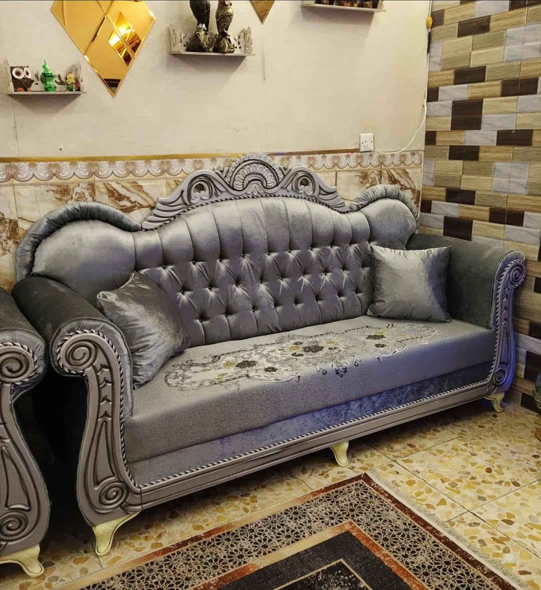 تخم ملكي ١٠ مقاعد توصا موديل تركي مودرن تصميم حديث قوي تكمة ثكيل خشب بلوك اسود اسفنج ظغط عالي مميز قماش وتر بروف ضد الاتربة والمي استخدام قليل اخو الجديد شخط ما بي نظافتة ١٠٠ ٪ نظيف جدا مبي اي ضرر... ٦٥٠ وبي مجال بسيط للشراي الجاد


**إذا كنت صاحب هذا الإعلان وتريد حذفه لأي سبب، رجاءا أرسل رسالة إلى الدعم الفني**