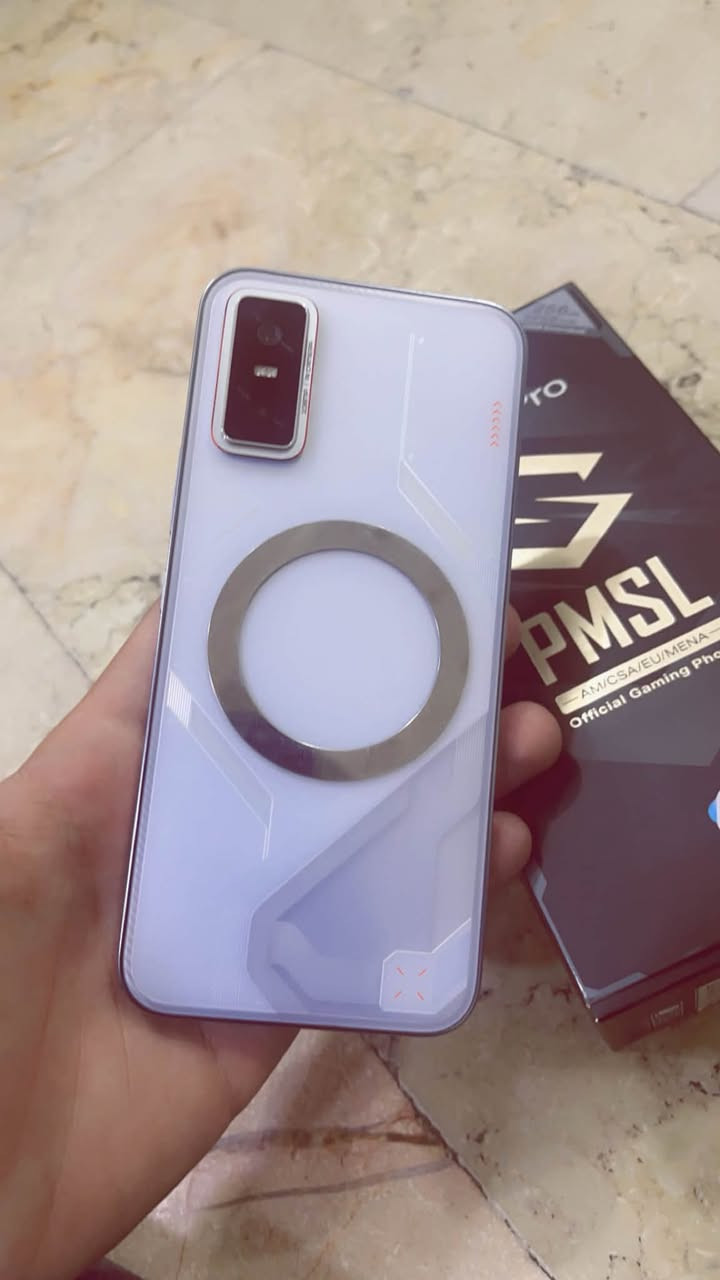 مبايل انفنكس جيتي كلاثين Gt30pro للبيع
قبل سبوعين من فتحته من الكارتونه مبايل جديد ونضيف  مابي اي شخط مكفول ويا المبرد الخاص بي من الشركه مبايل معالجه حيل قوي بلالعاب يشغل 120 فريم بلببجي و١٤٤ هيرتز بلشاشه  لسعر 420 وبي مجال قليل مكاني بغداد الغزاليه


**إذا كنت صاحب هذا الإعلان وتريد حذفه لأي سبب، رجاءا أرسل رسالة إلى الدعم الفني**