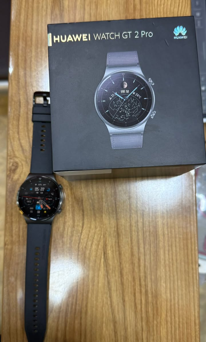 Huawei Watch GT 2 Pro للبيع
نظيفة جداً، بدون أي خدش، بطارية ممتازة، مع العلبة والشاحن الأصلي. استعمال خفيف 
السعر ادخل على الخاص


**إذا كنت صاحب هذا الإعلان وتريد حذفه لأي سبب، رجاءا أرسل رسالة إلى الدعم الفني**