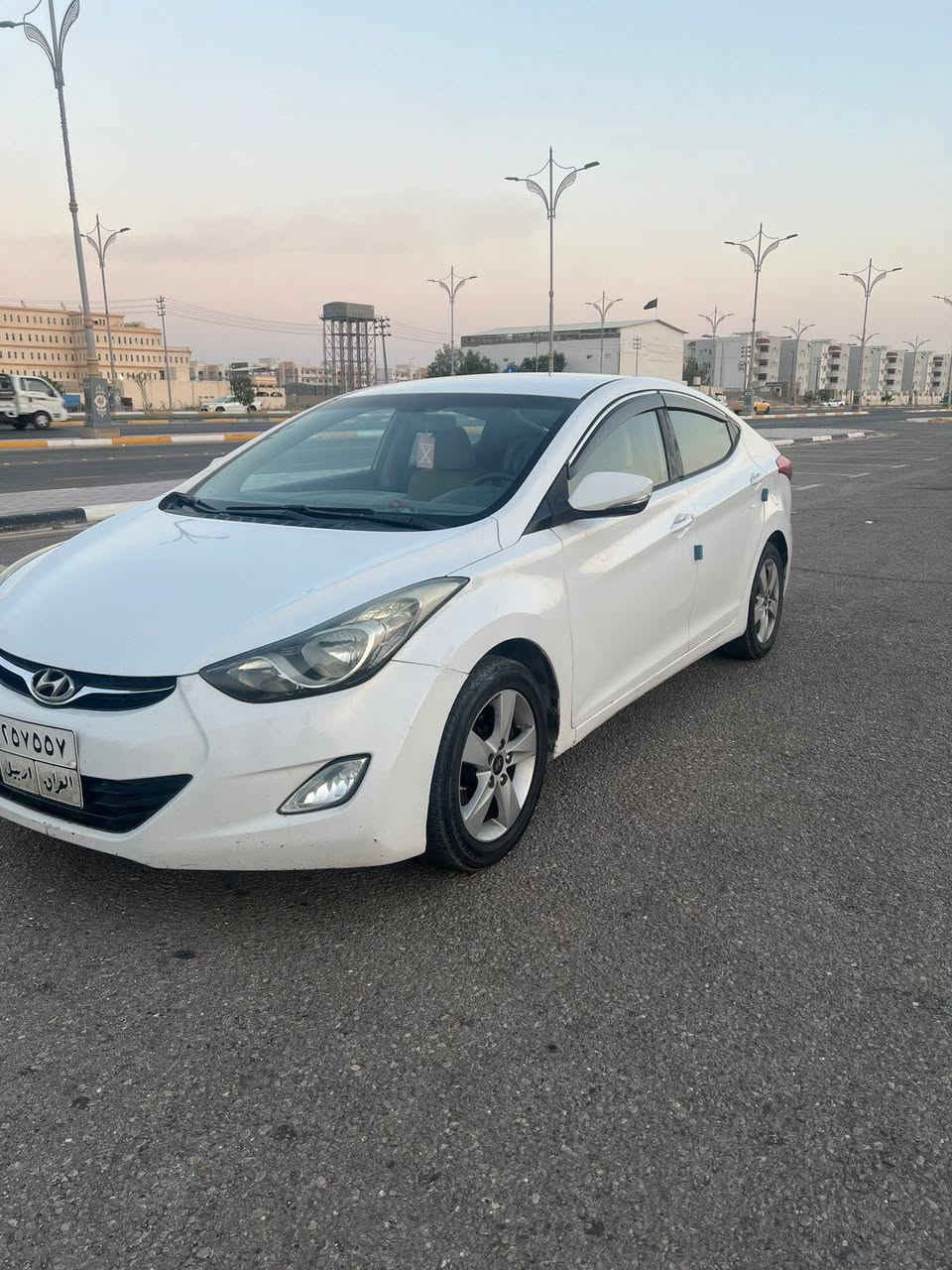 النترا خليجي محرك 1800مديل 12رقم اربيل بيها جاملغ خلفي للأستفسار الاتصال على رقم صاحب السباره ***********
