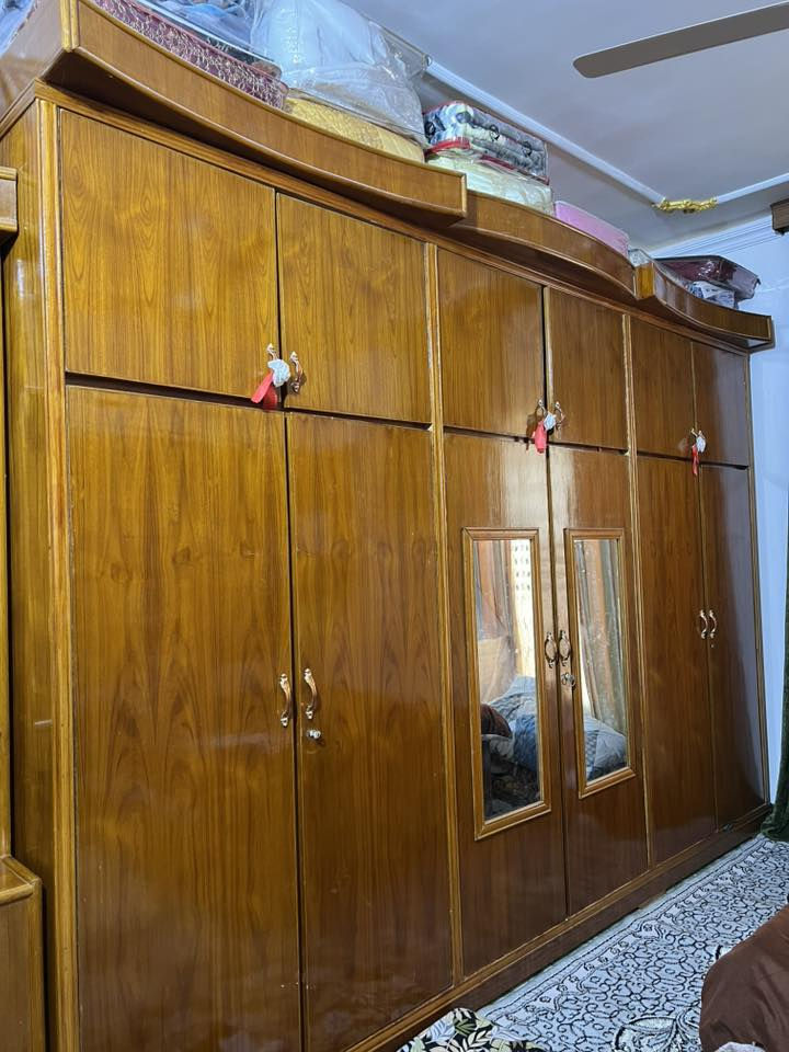 سلام عليكم غرفه نوم للبيع جديده العنوان حصيبه الشرقيه السعر 800 /***********
