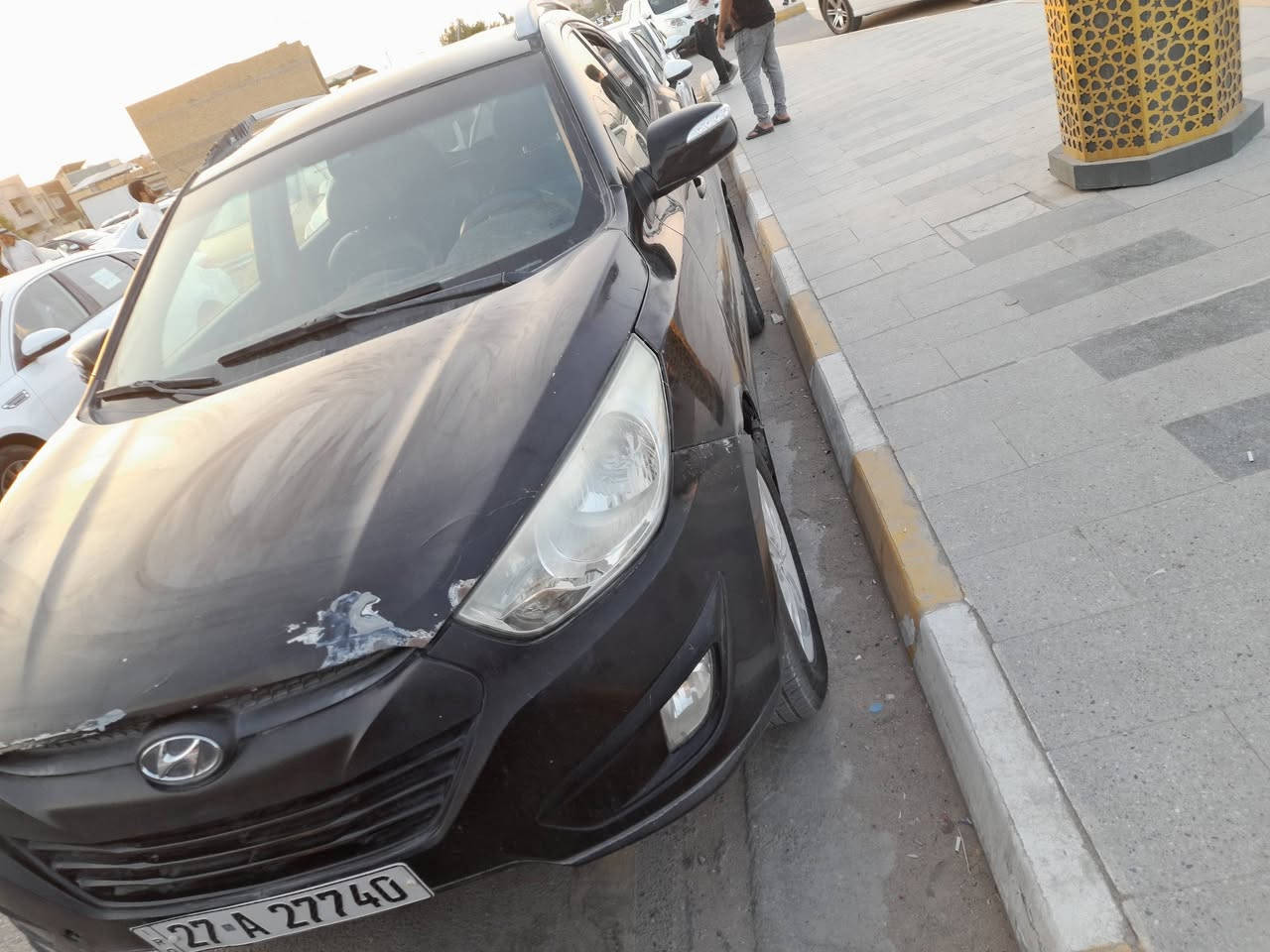 سلام عليكم توسان موديل 12 أمريكي حداديه وتخم تاير تبريد مكينه  2400دوش كير خمسه السعر110وبيهه مجال الاستفسار الرقم. المكان الناصريه ***********
