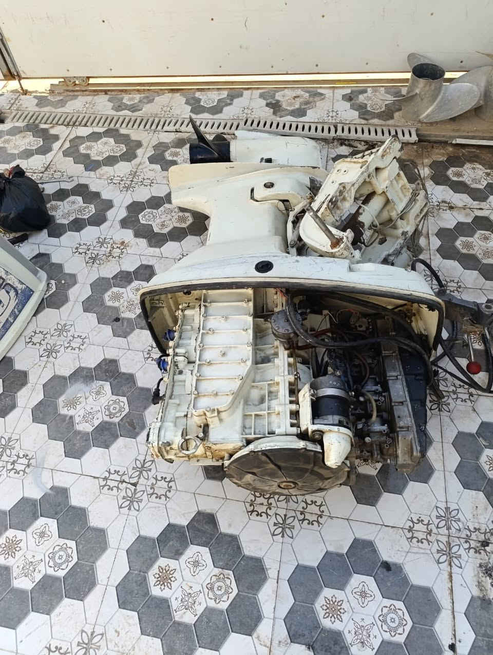السلام عليكم للبيع مكينه سازوكي جديده كلش 115 حصان ما مفتوح بيها لا گير ولا محرك وشرط الفحص مكاني بصره ابو الخصيب رقم صاحب المكينه ***********
