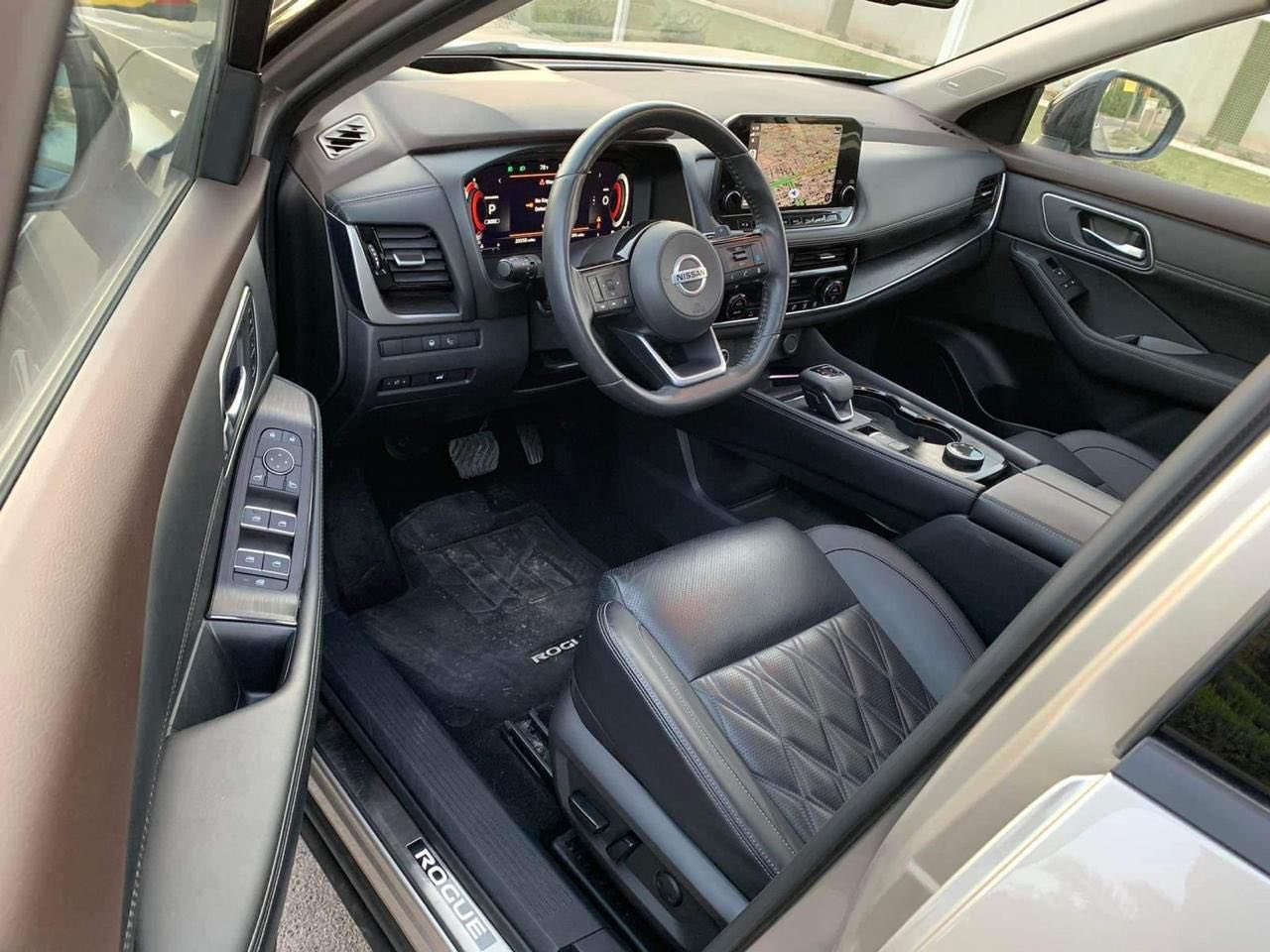 السلام عليكم مكلف بنشر سيارة باسم بنية دكتورة)نيسان روج 2021 بلاتينوم 1/1 ماشيه 47 سيارة جداً جديده من كل النواحي رقم بغداد
حادث بابتين فقط مكان سيارة بغداد اليرموك مكفولة كفاله عامة عدا ذني مذكورات السعر 230 وبي مجال ‭٠٧٧٤ ٤٣٣ ٤٦٤٦‬
