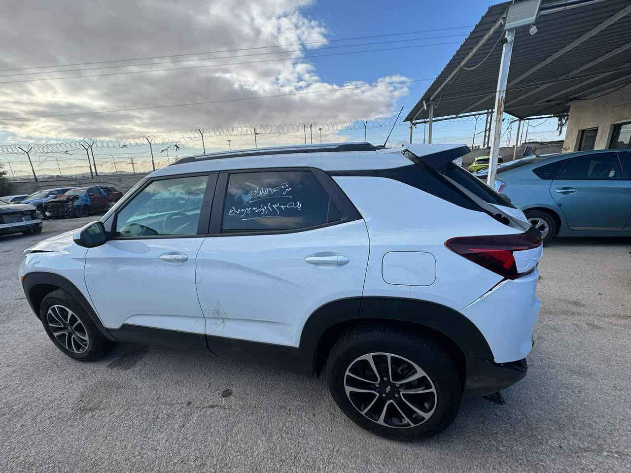 تريل بلايزر  LT 2024
السيارة بسمي شخصياً من سكنة بغداد
رقم فحص مؤقت بغداد
الحادث موضح بالصور
بدون ايرباك
ربع البنيد صبغ
و قبغ الجنطة تبديل نفس اللون بلادي
يعني الجنطة بدون صبغ
البچم كبس لغود شواصي فحص
الراديترات بلادية
السياره  كاملة  بدون رقم تترقم بغداد لون ابيض
حجم المحرك 3سلندر 1300 و500تيربو
ماشيه السياره 4600  ميل
رادار امامي
تحديد مسار
تحكم ستيرن جهتين
شاشه كبيره مع كاميره خلفيه
سستم صوت
وبعد كلش هواي مواصفات بيها
الاتصال ***********
السعر $ 14500.
