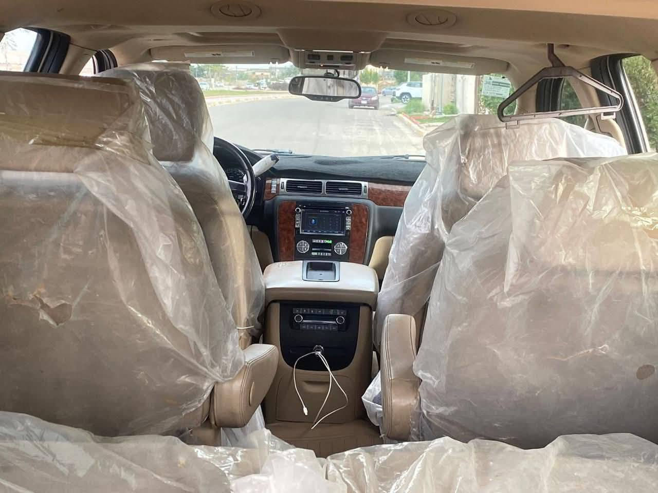 سلام عليكم توسان 2014
فول بصمة وفتحة اشاير مادري سيارة مال جناي سيارة حلوة وخير من اللة سعر 142$ رقم موبايل ***********
