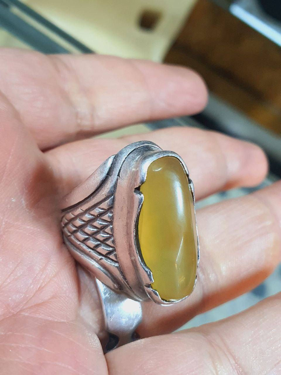 يالله لعيون الغوالي
للقديم طعم خاص 
يمانيه مشروطه 
تواصل خاص وتدلل


**إذا كنت صاحب هذا الإعلان وتريد حذفه لأي سبب، رجاءا أرسل رسالة إلى الدعم الفني**