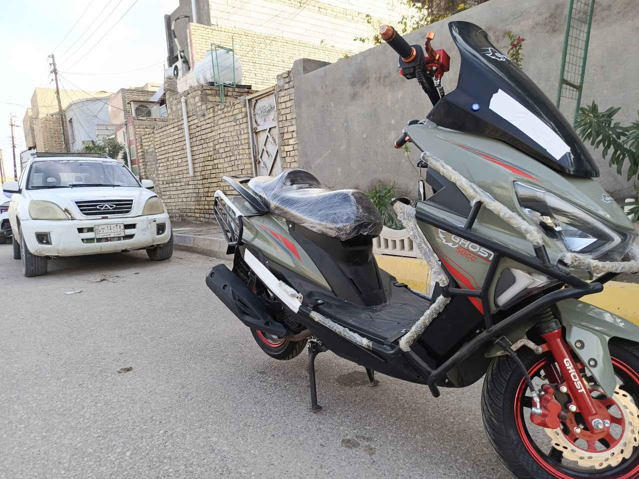 السلام عليكم ورحمة الله وبركاتة
دراجةGhost موديل 2025 زيرو ماشيه 665فقط دهن الشركه بيها دراجة جديده بمعنى الكلمة محرك 150ccمكفول مدرعه الدراجة لايت عالي ناصي اشاير رباعي بگ لايت LED مابيها كل نقص لون مميز  مطلعهه على ايدي صارلها اقل الشهر 
مكاني ناصريه الأسكان الصناعي 
السعر 900
للاتصال «***********»
