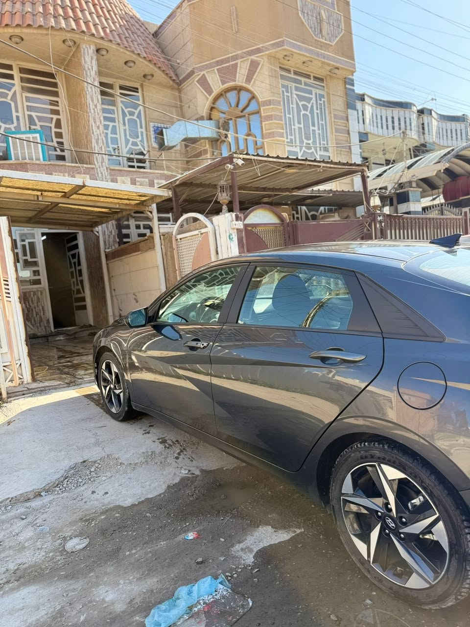 النترا ٢٣ وارد امريكي بدون صبغ
مكينة ٢٠٠٠ دوش 
بجم كبس 
موصفات 
فول تحكم سترين 
تبريد شاشه
شاشه متصلة 
كشنات تدفئة 
بصمه تشغيل 
سايد بريك بصمه 
مودات قيادة 
ماشية ٥٠ الف كيلو 
تخم تاير جديد 
برغي مناقصهه صور الحادث مالته بامريكا موجوده با الصور فقط قبك جنطه مبدل سعر ١٥٥ وبيها مجال بسيط التواصل على الرقم ***********
