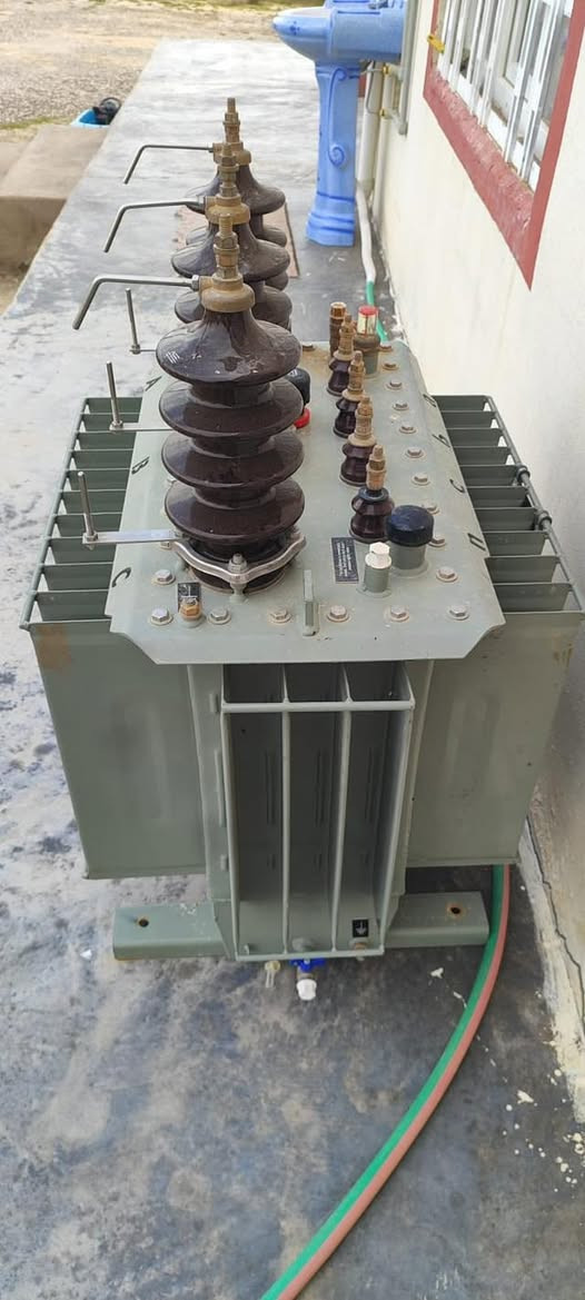 السلام عليكم محواله  حجم. 100مستخدمه موسم واحد  يعني نضيفه حيييل.   البيع  السعر  والستفسار *********** المكان صلاح الدين الشرقاط سديره
