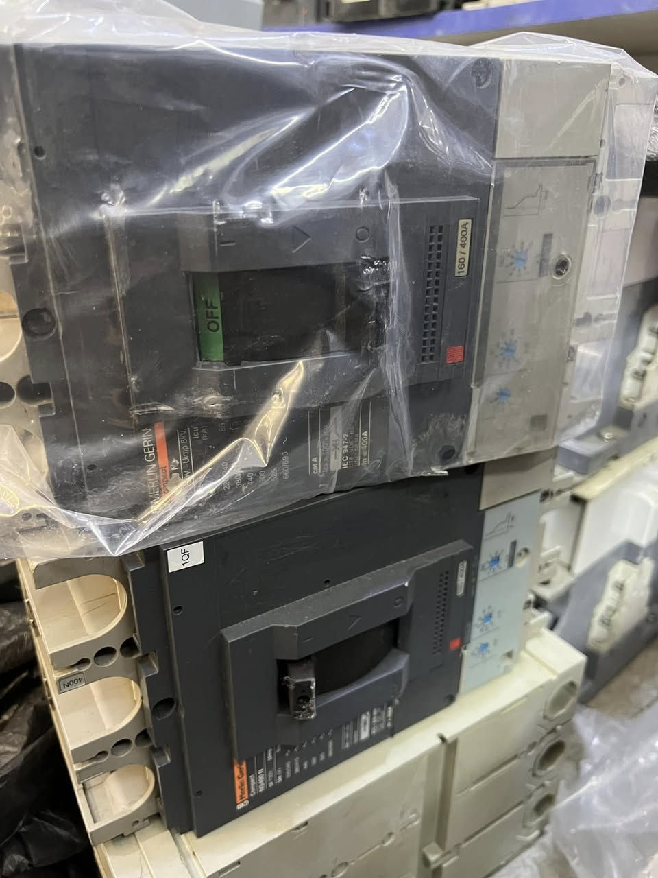 👈السلام عليكم يتوفر 👉
قاطع شنايدر MG بالة فرنسي أصلي 400 امبير 👈 ١٢٥ الاف
قاطع شنايدر MG بالة فرنسي أصلي 630 امبير 👈 ١٥٠  الاف
توجد لدينا خدمه توصيل الجميع المحافظات 0771309728


**إذا كنت صاحب هذا الإعلان وتريد حذفه لأي سبب، رجاءا أرسل رسالة إلى الدعم الفني**