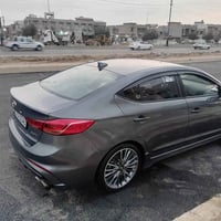 للبيع افانتي سبورت نص فول يعني بدون سلايت  خابرتي وتدلل 07717039669