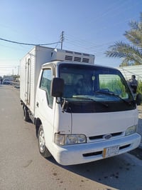 كيا براد 1997سياره شغاله مابيه شي والبراد ثلج يشتغل مكان السياره بغداد...