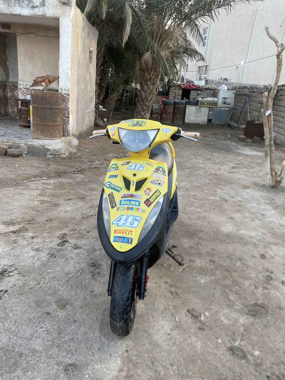 سلام عليكم دراجه ماكس عدله دراجه فول ومكفول كفرات اربع ولفات مكينه ما مفتوح مكفوله دراجه حاويه كلشي شغال ما نقصه شي نكره سلف سعر 750وببه مجال مكاني البصره القرنه ‭٠٧٨٧ ١٧٠ ٧٠٥٩‬
