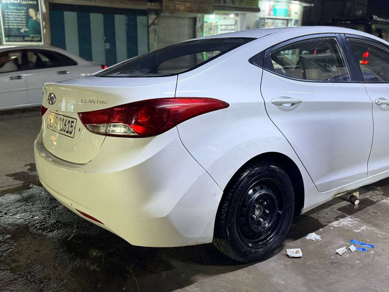 السلام عليكم للبيع النترا موديل 2011 رقم اربيل الجديد بسمي تحويل ثاني يوم محرك 1800 السياره مناقصهه شي جديده بمعنى الكلمه وارد خليجي السعر 115 اوبيها مجال شي بسيط 
الرقم ***********
