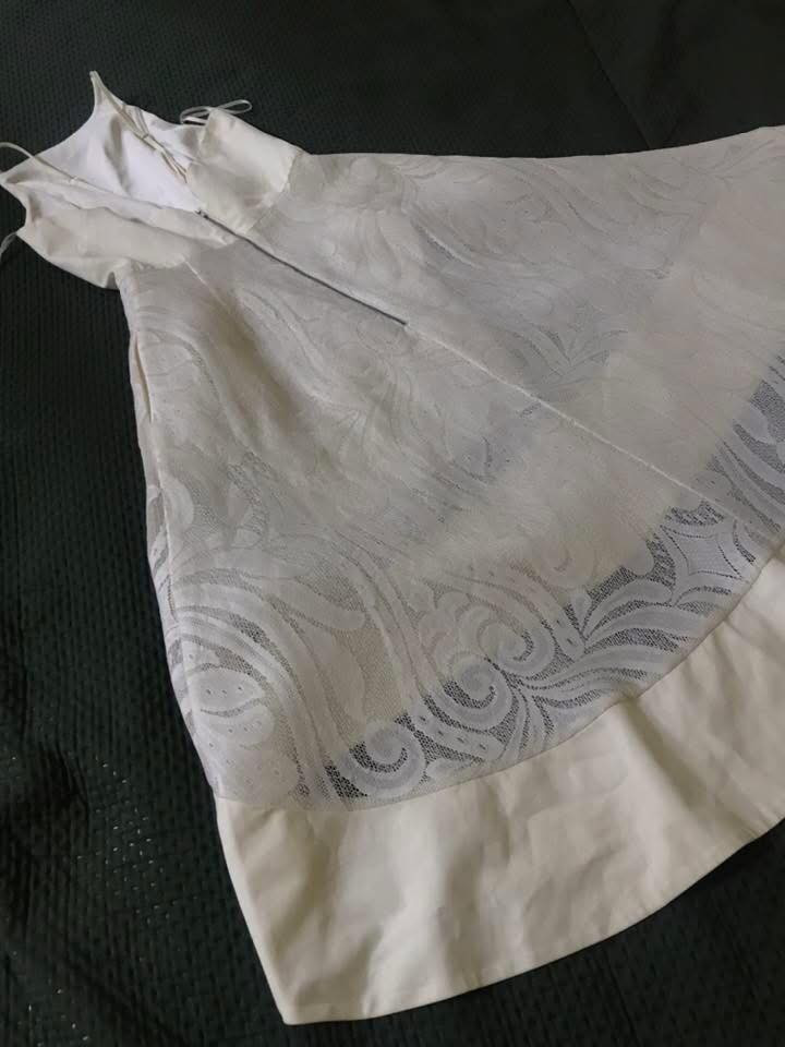 فساتين ثنين لون اوف وايت ولؤلؤي قياس ٣٨/٤٠.


**إذا كنت صاحب هذا الإعلان وتريد حذفه لأي سبب، رجاءا أرسل رسالة إلى الدعم الفني**