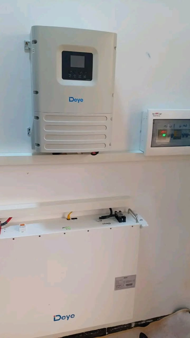 ☀️ عرض الأول و المتوسطة 

✅ منظومة تشغيل 6 نهاري / 6 ليلي
🔹 3 ألواح 600–615 واط
🔹 انفيرتر 6 كيلو
🔹 بطارية 5 كيلو
💰 السعر: 2,650,000

✅ منظومة تشغيل 10 نهاري / 6 ليلي
🔹 5 ألواح 600–615 واط
🔹 انفيرتر 6 كيلو
🔹 بطارية 5 كيلو
💰 السعر: 3,150,000

✅ منظومة تشغيل 12 نهاري / 6 ليلي
🔹 6 ألواح 600–615 واط
🔹 انفيرتر 6 كيلو
🔹 بطارية 5 كيلو
💰 السعر: 3,350,000

✅ منظومة تشغيل 10 نهاري / 10 ليلي
🔹 5 ألواح 600–615 واط
🔹 بطارية 10 كيلو
💰 السعر: 4,000,000

✅ منظومة تشغيل 12 نهاري / 10 ليلي
🔹 6 ألواح 600–615 واط
🔹 بطارية 10 كيلو
💰 السعر: 4,200,000

✅ منظومة تشغيل 15 نهاري / 10 ليلي
🔹 7 ألواح 600–615 واط
🔹 بطارية 10 كيلو
💰 السعر: 4,400,000

✅ منظومة تشغيل 15 نهاري / 15 ليلي
🔹 7 ألواح 600–615 واط
🔹 بطارية 16 كيلو
💰 السعر: 5,100,000

✅ منظومة تشغيل 20 نهاري / 15 ليلي
🔹 10 ألواح 600–615 واط
🔹 بطارية 16 كيلو
💰 السعر: 5,800,000

⭐ بطاريات ليثيوم أصلية ضمان 7 سنوات مع انفترير ضمان 5 سنوات 
⭐ ألواح بكفاءة عالية وضمان طويل ضمان15 سنة
⭐ تشغيل مستقر بأجواء العراق 
🌞🌞🌞
العرض الثاني و الاقتصادي 
✅ منظومة تشغيل 6 نهاري / 6 ليلي
🔹 3 ألواح 600–615 واط
🔹 انفيرتر 6 كيلو
🔹 بطارية 5 كيلو
💰 السعر: 2,300,000
✅ منظومة تشغيل 10 نهاري / 6 ليلي
🔹 5 ألواح 600–615 واط
🔹 انفيرتر 6 كيلو
🔹 بطارية 5 كيلو
💰 السعر: 2,700,000
✅ منظومة تشغيل 12 نهاري / 6 ليلي
🔹 6 ألواح 600–615 واط
🔹 انفيرتر 6 كيلو
🔹 بطارية 5 كيلو
💰 السعر: 2,900,000
✅ منظومة تشغيل 10 نهاري / 10 ليلي
🔹 5 ألواح 600–615 واط
🔹 بطارية 10 كيلو
💰 السعر: 3,700,000
✅ منظومة تشغيل 12 نهاري / 10 ليلي
🔹 6 ألواح 600–615 واط
🔹 بطارية 10 كيلو
💰 السعر: 3,900,000
✅ منظومة تشغيل 15 نهاري / 10 ليلي
🔹 7 ألواح 600–615 واط
🔹 بطارية 10 كيلو
💰 السعر: 4,200,000
✅ منظومة تشغيل 15 نهاري / 15 ليلي
🔹 7 ألواح 600–615 واط
🔹 بطارية 16 كيلو
💰 السعر: 4,650,000
✅ منظومة تشغيل 20 نهاري / 15 ليلي
🔹 10 ألواح 600–615 واط
🔹 بطارية 16 كيلو
💰 السعر: 5,000,000
⭐ ألواح بكفاءة عالية وضمان طويل15 سنة 
⭐ بطاريات ليثيوم أصلية ضمان 5 مع انفيرتر ضمان 2 سنة
⭐ تشغيل ثابت وتحمل لأجواء العراق
اتصل***********
 بنا  ***********
نعمل في محافظات العراق
