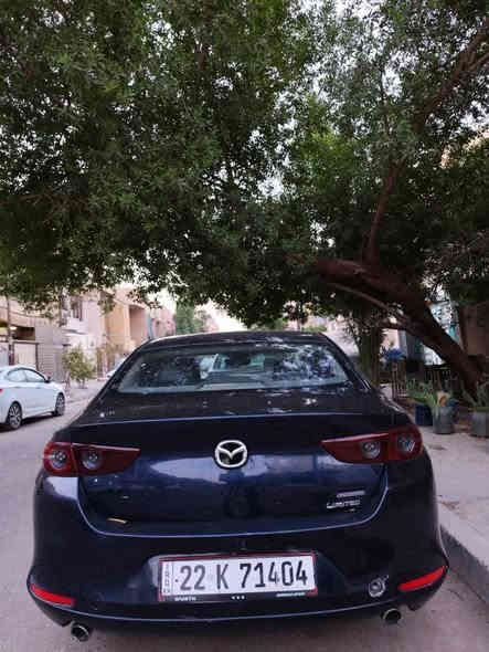 السلام عليكم
(( للبيع او المراوس )) 

اليدور مازدا بسعر مناسب وبسعر الكوري اذا مو ارخص يتابع المنشور 

مازدا 3 موديل2021 رقم اربيل انكليزي بأسمي  هزة وسنوية كلة جديد

ضررها بأمريكا:- جاملغ أمامي وموضح بالسونار والصور.

 وبيها هنا هم طخات بسيطة جدأ وتصلحأ وكلشي موضحلك بالسونار المرفق

مواصفات :- ( بصمه / كشنات جلد / نقطه عمياء / تحكمات جهتين وباقي المواصفات المعروفه ... ) 

السعر :- 130 ورقةة وبيها مجال للطيبين 

المكان :- بغداد / قرب مرور الكاظميه

للإتصال :***********

ملاحظه :- الشراي يتصل بيه ويدلل والسياره احولها باسمي المشتري وبالعافيه على صاحب النصيب قلبا ولسانا ❤️ بغداد
