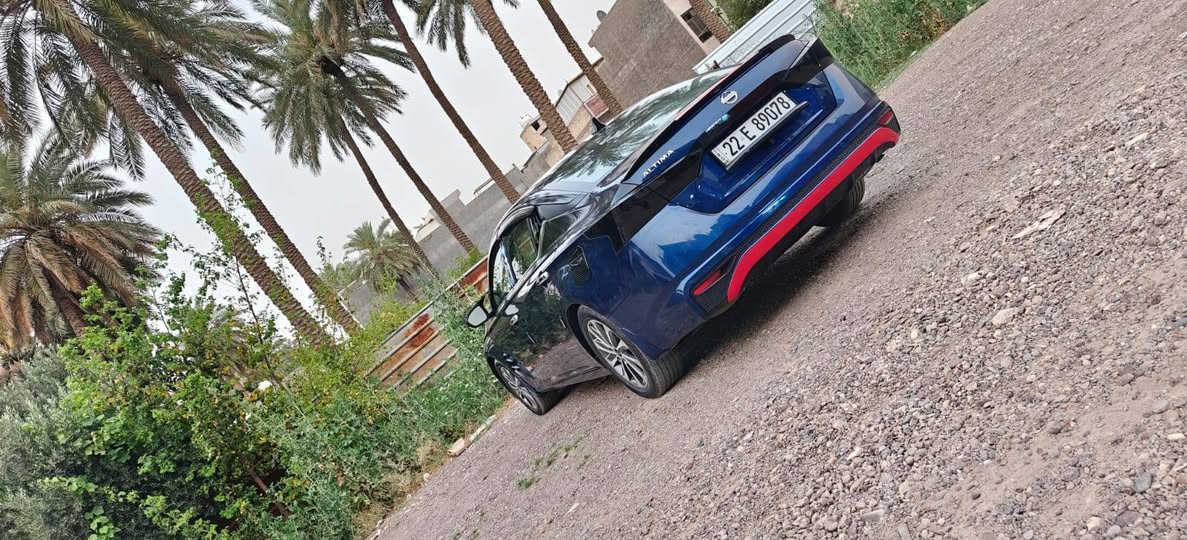 نيسان التما 

موديل 21 للبيع 

مكينه 2500 جديده مابيها كل عيب
وارد امريكي حادثها سطحي الصفحه العكس السايق 
جاملغ امامي معمر والجاملغ الخلفي معمر بابتين وكاله بدون شواصي وبدون تكم ايرباك برده طاك باقي الايرباكات سليمه والسياره مطبكه كلها تطبيك شركه وصور الحادث خالها ويه الصور باقي مواصفاتها معروفه السياره مغلفها مسويها تو كلر وعندي صور قبل التغليف وعندي سونار بيها كامره حوادث امامي خلفي 4K تصور اربعه وعشرين ساعه سياره استخدام شخصي نضيفه وعلى ايدي ماشيه 114 الف كيلو قابل للزياده السياره خير من الله واحلى من الصور تجي وتشوفها بعينك وجيكها عارضها ب 135 وبيها مجال بسيط اي استفسار ***********
عنوانها بغداد الصليخ

