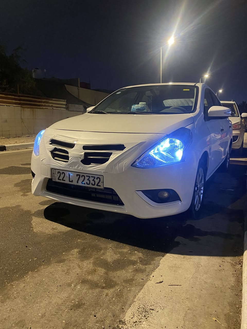 سلام عليكم
نيسان صني مصري موديل 23 السياره كامله ماتصرف عليهه شي حادثهه جاملغ وبنيد  ע دواخل ولا ايرباك السياره نضيفه ؏ ايدي مواصفاتهه معروفه سنويتهه لل29 رقمهه شمالي تحويل وكاله حاضر ماشيه 85 الف مكان السياره بصره 
سعرهه 115 وبيهه مجال رقم ***********
