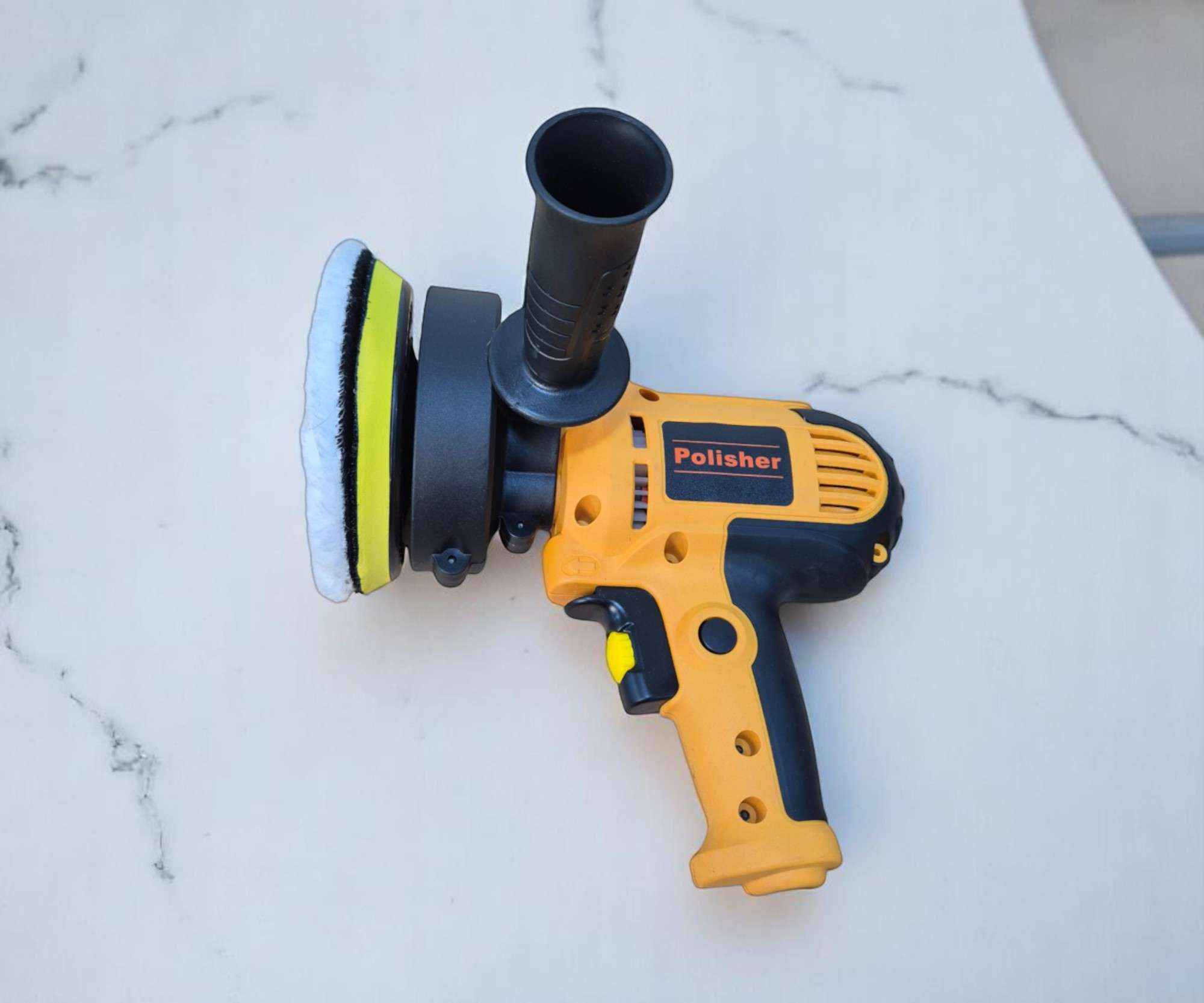 ✨🚗 سيارتك صايرة باهتة؟ بيها خدوش خفيفة ومظهرها تعبان؟

جرب جهاز البوليش الكهربائي وخلّي اللمعة ترجع مثل أول يوم!

✔️ محرك قوي يعطيك أداء ثابت وسرعة ممتازة

✔️ قرص تلميع 5 إنج– يغطّي مساحة واسعة ويوفر وقتك

✔️ مقبض جانبي مريح – تتحكم بيه وانت تشتغل بكل أريحية

✔️ سلك 150 سم – حرية بالحركة وانت تشتغل

✔️ وسادة تلميع ناعمة تعطي لمسة احترافية للسيارة أو الأثاث

🔧 مو بس للسيارات!

ينفع لـ تلميع الأثاث، صنفرة الأسطح الخشبية، أو حتى القطع المعدنية

📦 يجي وياه:

• الجهاز

• مقبض جانبي

• وسادة تلميع

• مفتاح تبديل

• فرشتين فحم

• دليل استخدام

📏 أبعاده: 26 × 13 × 21 سم – تصميم مدمج وسهل التخزين

📲 إذا تريد لمعة نظيفة ونتيجة ترضيك… هذا الجهاز رح يخدمك سنين 🙌 كركوك, العراق


**إذا كنت صاحب هذا الإعلان وتريد حذفه لأي سبب، رجاءا أرسل رسالة إلى الدعم الفني**