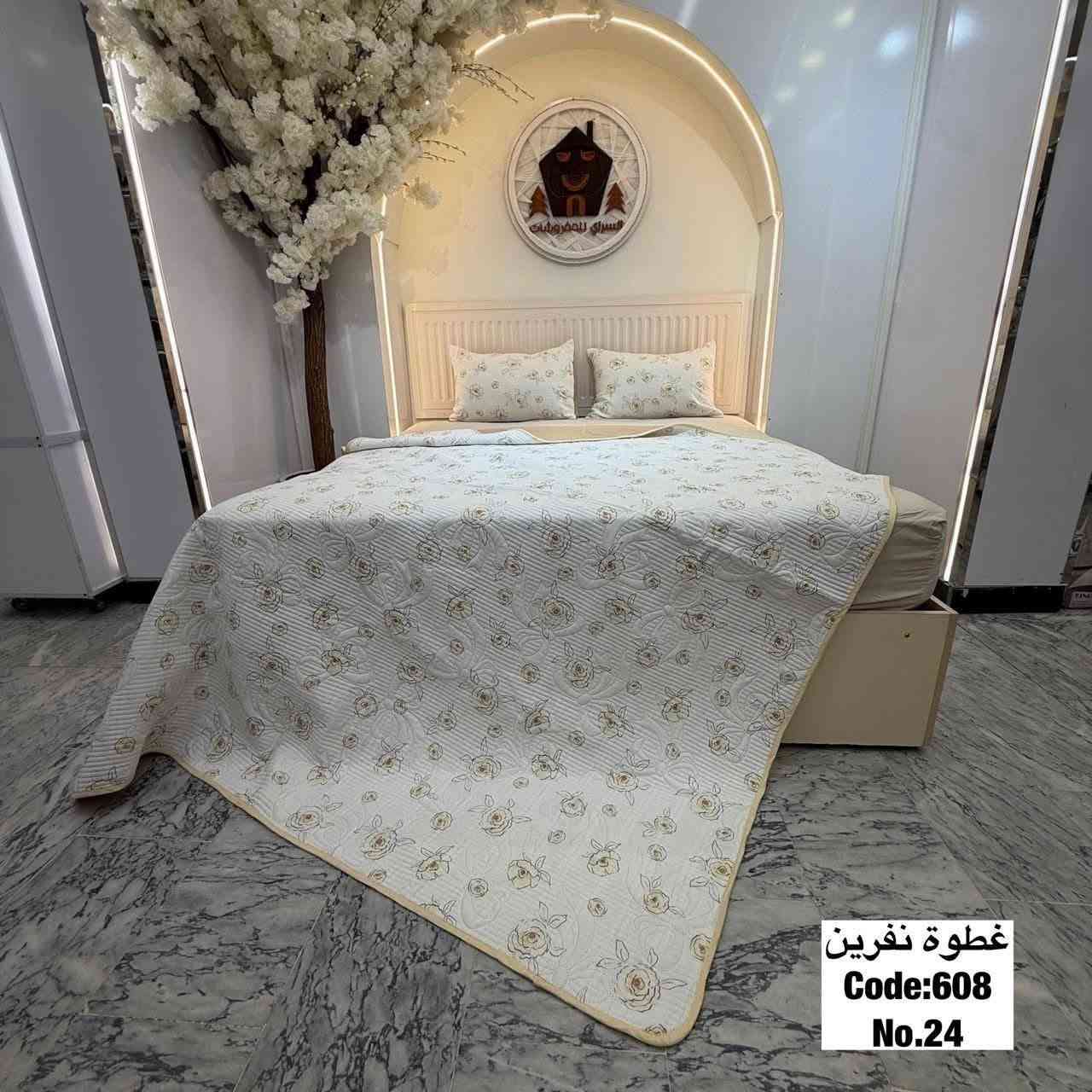سارعو بالحجز قبل نفاذ الكمية🏃‍♀️🏃‍♀️ ⁨
 سيت غطوة كريشة وجهين
محتوى 3 قطعة * 🌹🌹
‏‎ 
———————————————-
‏‎‏‎‏‎#القياس:-
‏‎‏‎غطوة  200*230 سم
2 وجة مخدة 50*70 سم 
———————————————-
‏‎‏‎متوفر توصيل لجميع المحافضات
—————————⁩⁩⁩⁩⁩⁩⁩⁩⁩⁩⁩
‏‎⁩⁩⁩⁩⁩
#اكسبلور #⁩⁩⁩⁩⁩⁩⁩⁩⁩⁩


**إذا كنت صاحب هذا الإعلان وتريد حذفه لأي سبب، رجاءا أرسل رسالة إلى الدعم الفني**