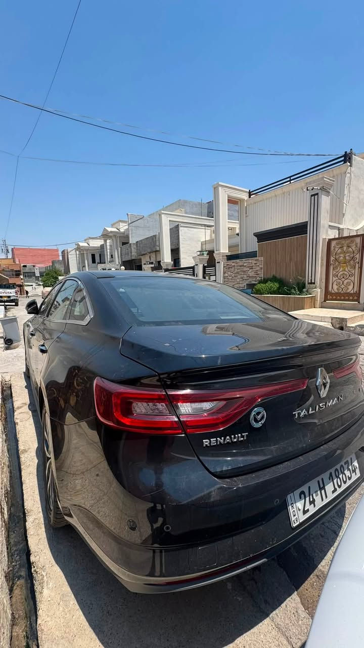 رینو تالیسمان ٢٠١٨ كلين يەك دەستە ٦١ هزار رویشتووە بو فروتنێ  سەنەوی بە ناوی خومە ***********
