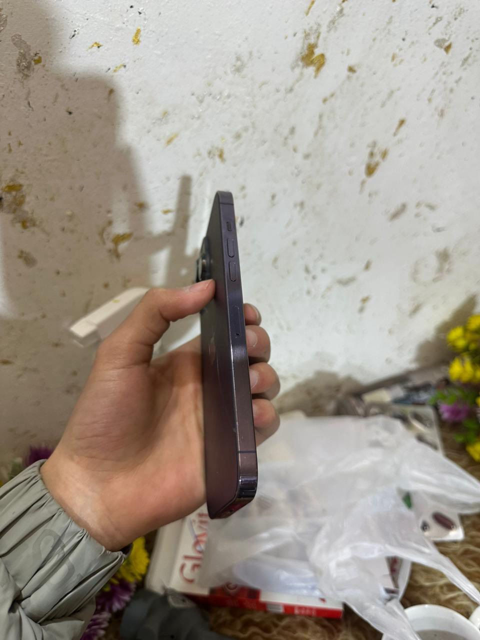 نسخه الشرق الأوسط ✅
مع الكارتونة 
آيفون 14 برو ماكس
ذاكرة 256
بطارية 71 لا مبدله ولا معلاية ✅
نسخه الشرق الأوسط
نموذج M
بمدل ضهر فقط 
فلوجة 750 قفل🔐


**إذا كنت صاحب هذا الإعلان وتريد حذفه لأي سبب، رجاءا أرسل رسالة إلى الدعم الفني**