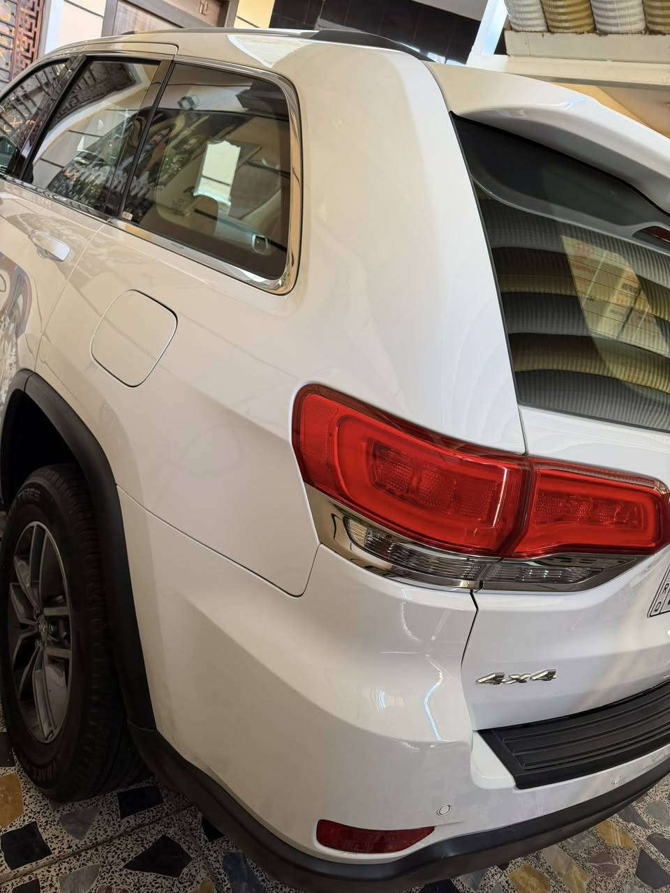 السلام عليكم جيب خليجي وكالة هارلم بسمي شخصين مكفوله من صبغ حتا دعاميات فقط بارد جاملغ امامي  ورصعه بالخلف امشر عليهم ماشي 57 عنواني بغداد  ***********
