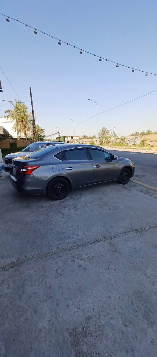 .
السلام عليكم 
نيسان سنترا وارد أمريكي 
حادثها جاملغ امامي وبنيد بدون داخل 
فئة sv 
فوول ماعدا الفتحه 
محرك 1800 
موديل 2018 
ماشيه ١٦٨ الف 
رقم بغداد دولي سنويه وهزه كله جديد بسمي شخصيا 
كير  و محرك و تبريد و كهربائيات( جديده )

ادامه كامله لمنضومة البانزين 
منضومة التبريد جديده
 غرفتها حلوه نضيفه وكامله 
مواصفاتها...☑️
ثلاث انضمة قياده نضام ايكو ونورمال و سبورت 
 رادار امامي
اربع بصمات أبواب وتشغيل وجنطه
يدات نيكل 
شاشه أندرويد +كامره 
شاشه اعطال 
تحكمات ستيرن 
مري كهرباء 
بريك نضام ABS 
مكانها بغداد الكرخ 
السعر   92 $$ وبيها مجال بسيط للشراي ان شاءالله  
اي استفسار ع الرقم وبي واتساب ✅️
              ***********  ☎️
