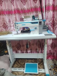 ماكنة خياطة صناعية • جاك اف ٦ • ضمان ٣ سنوات