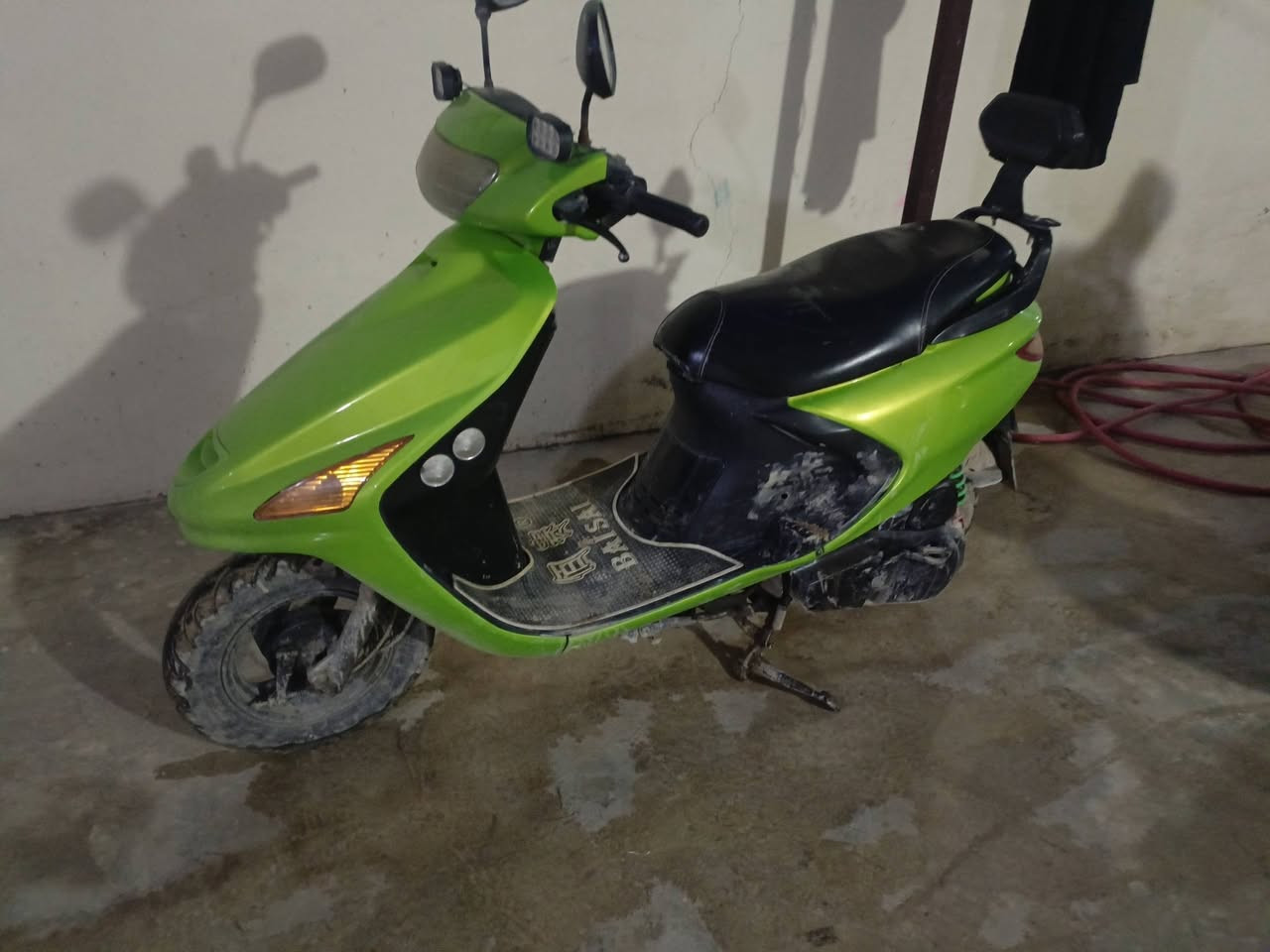 للبيع لو مو شره الى تعبنا ***********
