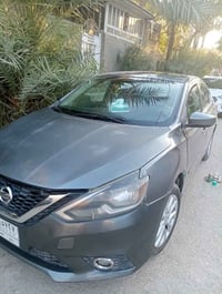 سياره نيسان سنتره  موديل 2019 بإسمي تحويل مباشر السياره جاهزه ما ناقصه...