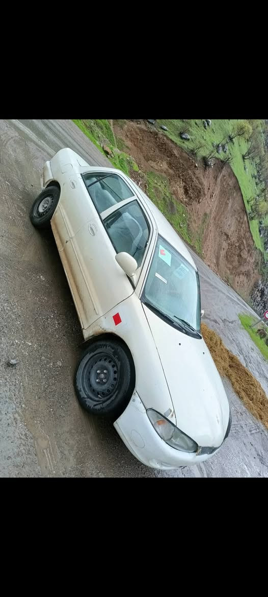 بو گورينه وه له سه ر دل گرتن باقى كێشه نيه 
پروتون موديل 2002سه نه وى ئه سلى ره قم ئه سلى پاكانه ى هه ولێر به شه رتى ئه وليات و كيشه مةدةنى
گير مكينه توندوتولى گشتى بةشةرته سيارةكى زور 
بى مسروف و بێ عاتلاته نرخيش بوفروشتن ته نها 
20و معامله له دةوروبةرى هه ولێرم دورى كيشة نيه 
لةسةر ريكةوتن لةكةل ريزم 
***********فايبر واتساب لةسةرة
