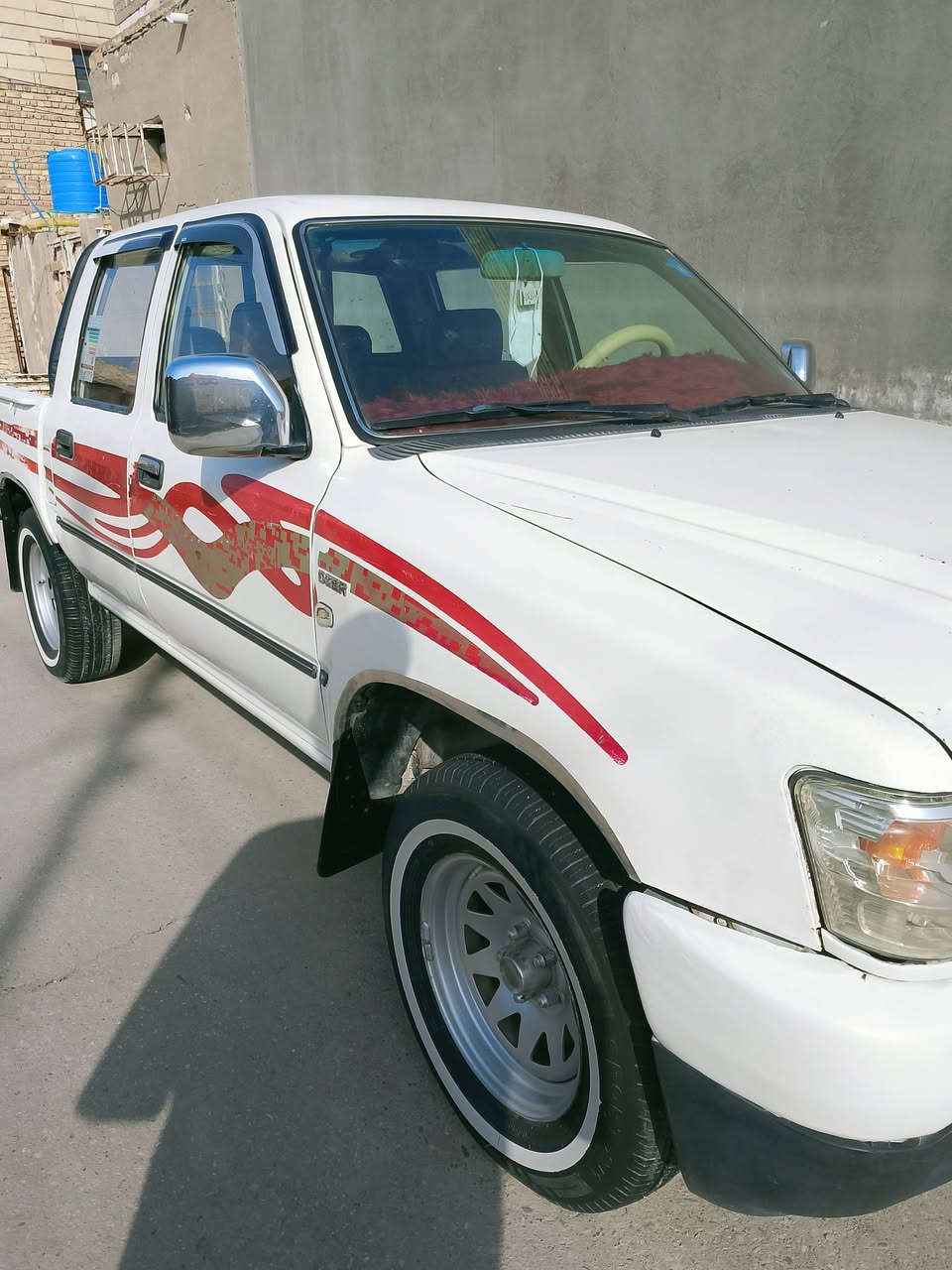 السلام عليكم 
بيكم دير 2006 السياره خير من لله مكينه كير حداديه سياره مال بيت فقط حاجت البيت سياره حلوه نصبته
 رقمه نكليزي بابل بسمي هزه جديده سنويه ل30 مكاني ناصريه سوق الشيوخ الشراي يتصل ‏‪0784 365 1177‬‏ 
الـسـعـر 48 وبيه مجال بسيط
