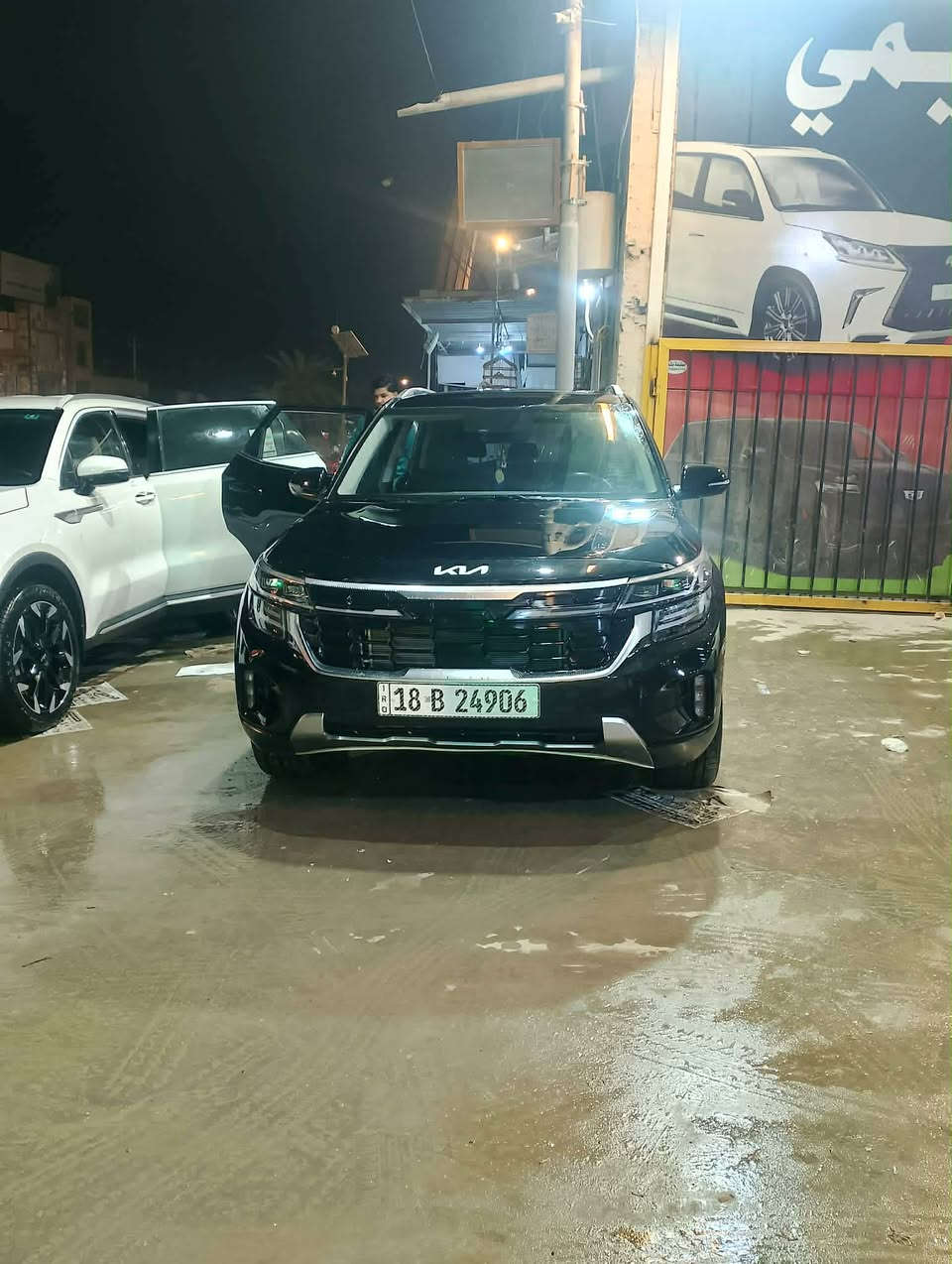 موديل٢٠٢٤
محرك ٢٠٠٠ دوش
فول 
وارد أمريكي رقم شهداء بأسمي شخصياً 
حادث جاملغ بدون ارباك مبدل بلادي
السعر المطلوب ١٦٥ وبيها مجال بسيط.
مكان السياره حلة شارع 40
للاستفسار ***********
