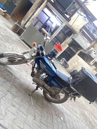 موتور مرقّم • ٤ كير • نضيفه