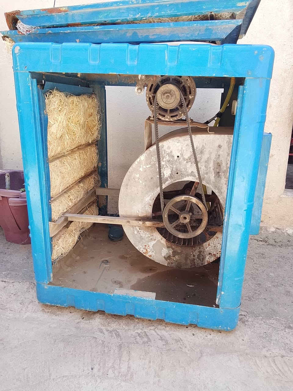 مبرده للبيع نضيفه وشرط الشغل ***********
