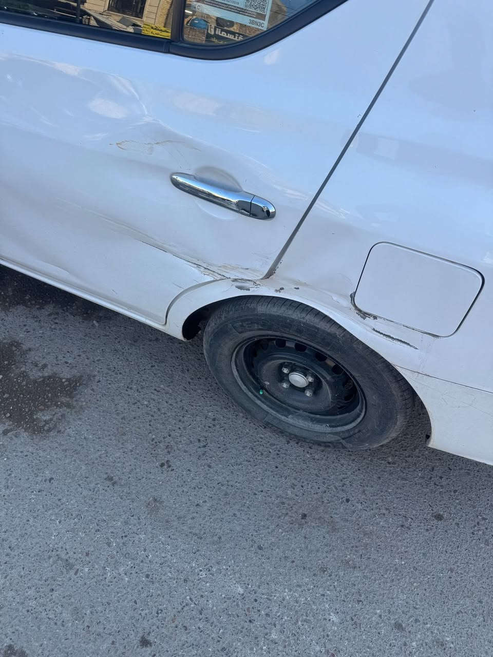 سلام عليكم  
نسيان سني 
مديل 2020
هندي بليته زركه
كير ومكينة مكفوله
صدر جديد 
تخم تاير جديد 
سعر 110وبيه مجال بسيط 
بيه سونار بل  منشور
وحادثه جديد هم موجود بل منشور 
مكان بغداد حي العامل رقم //////. ***********
