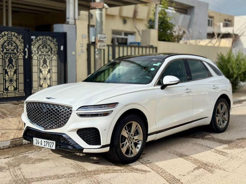 🚘 Genesis GV70 – موديل 2023
الفئة: بريستيج (أعلى فئة)
الممشى: 23 ألف ميل
المحرك: 4 سلندر تيربو
الترقيم: شمالي – باسمي 

📞 للاستفسار: ***********

⸻

✨ المواصفات الكاملة:

🔹 سقف بانوراما
🔹 شاشة داتا شو كبيرة
🔹 5 كاميرات (360 درجة)
🔹 رادار 360° (أمامي + خلفي + مرايات)
🔹 4 رادارات + 8 حساسات
🔹 نظام النقطة العمياء
🔹 قيادة ذاتية ذكية (مساعد قيادة متطور)
🔹 حساسات أمامية وخلفية

🔹 كراسي مساج + تدفئة + تبريد
🔹 ستيرن مدفأ (Heated Steering Wheel)
🔹 سقف شامواه الكانتارا
🔹 تحكم خلفي كامل
🔹 إضاءة داخلية 30 لون

🔹 تشغيل عن بعد
🔹 فتح وتقديم وترجيع بالريموت
🔹 صندوق كهربائي ذكي
🔹 شحن موبايل وايرلس
‏🔹 Auto Hold
🔹 بريك كهربائي (EPB)

🔹 5 وضعيات قيادة:
‏(Costum – Eco – Sport – Comfort – Smart)

🔹 نظام صوتي فاخر Lexicon

⸻ سعرها 27000$

🔥 سيارة نظيفة جداً ومواصفات كاملة
💰 سعر مناسب جداً للشراي – يرهم مراوس
