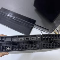 بلي ٤ فات للبيع كامل مع الملحقات  ذاكره ٥٠٠ جوستك٢  ويا٦ اقراص  ما مفت...
