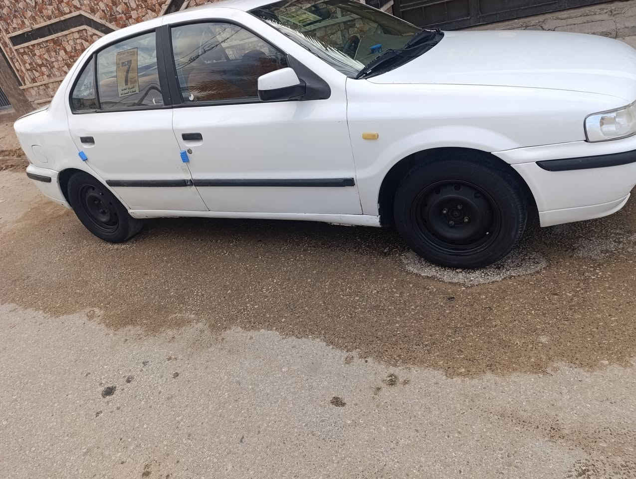 السلام عليكم سمند للبيع مديل  ٢٠١١ بسمي
السياره كير فرنسي مكينه تبريد خير من الله السياره غير مكفوله بيه صفحه السعر ٣٢ بيه مجال مكاني نجف   ***********
