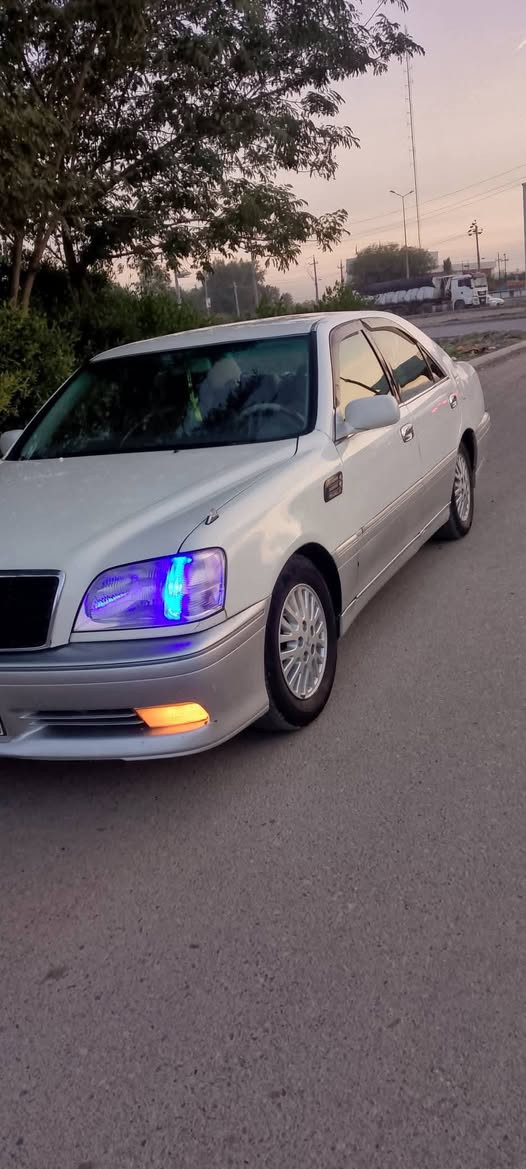 براوه یه  دیڤوری بچوک. ناوزه رده. ده شپول نجڤ.  دۆۆ دۆۆگمیه. 2002.  گیرۆۆمکینی به شرتی 10ڤیتر ته برید ساردۆۆ گه رمی ئیشکا کاره بایه گه شتی ئیشکات سقڤی وک شۆشه وایه  قه رچی بچوکه ی هه یه  سیارک له ره سمکان جۆان تره سعری 36 معمله. ،***********
