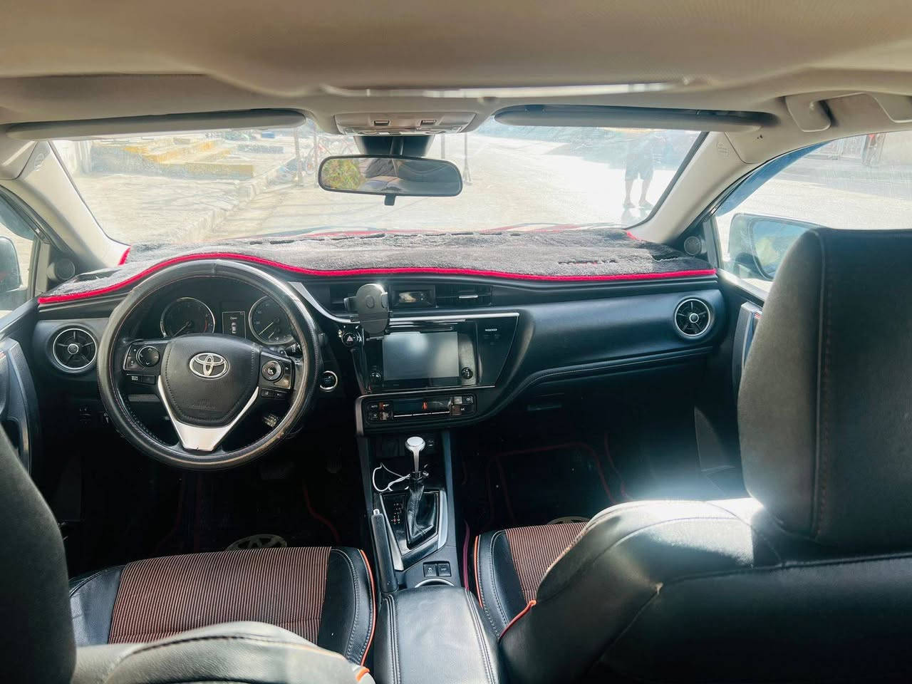 سياره كورلا موديل 2017 فول مواصفات فتحه بصمه تحكم ستيرن كير مكينه مكفولات كشن كهربائي كشنات جلد السياره بأسمي تحويل ثاني يوم حادثها الجنطه السياره خير من الله مال جناي السياره سوبرت السعر 120 وبيها مجال بسيط مكاني بغداد البلديات رقم الهاتف ***********
