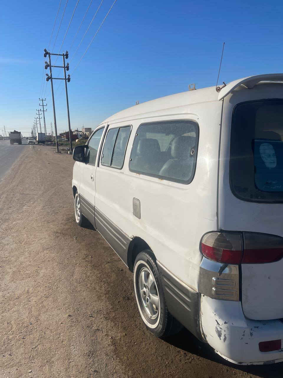 السلام عليكم
استاركس 2005للبيع سياره مكفوله من الضربه رقم احمر مصفره رقم واسط مفتوحه مكينه وكير وحداده خير من الله السعر 55 مكان السيارة بناصريه رقم الهاتف ***********
