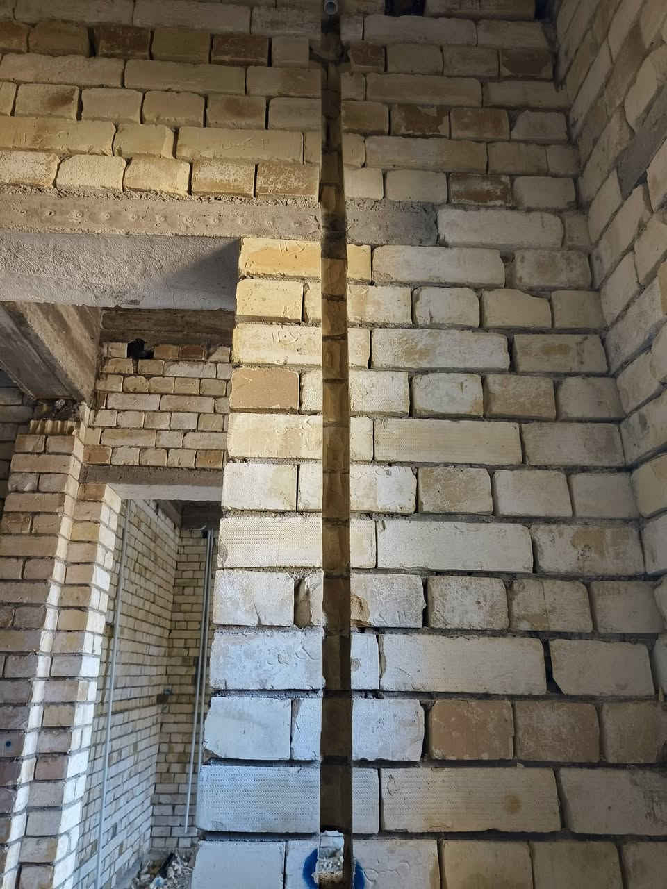 🔌 إلى الإخوة الكهربائيين داخل بغداد 🔌
إذا تريد شغل حفر وتمديد بوري يكون مضبوط وكوسرة عملي بأدق التفاصيل، إحنا جاهزين نخدمك 💪
✔️ حفر نظامي بدون تخريب
✔️ استقامة وضبط ميزان
✔️ تنفيذ حسب المخطط
✔️ سرعة وإنجاز بنظافة عالية
شغلنا يريحك بالمراحل الجاية ويخلي تسليمك مضبوط 👌
📍 العمل داخل بغداد فقط
📞 للحجز والاستفسار: ***********
