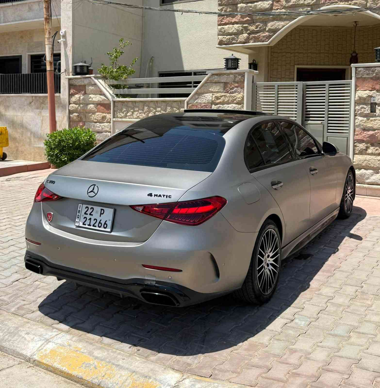 السلام عليكم
للبيع C300 2023 kit AMG
سياره كامله مغلفه ppf
سلايد
لايتات داينمك
داخل ابيض (اصل)
رادار امامي
نقطه عمياء
رادار خلفي
قياده اليه
كشنات تدفئة
كشنات كهرباء
داخل لدات 64 لون
سستم سماعات برومستر
كامره خلفيه
حساس 360
اوتو بارك
5 انظمه قياده
استيرن تدفئة
شاشه متغير (4ثميات)
ماشيه 31الف
وارد امريكي حادثه بنيد ونص جاملغ صبغ ايرباك فقط سترين
مكانه بغداد المنصور
***********

